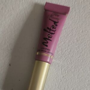 Too Faced Melted Liquified Long Wear Lipstick in shade Fig
